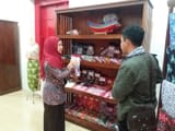 Showroom Batik Tulis Lasem Berubah Jadi Showroom Dekranasda