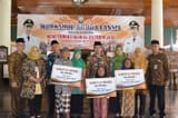 Pemkab Rembang Peduli Kesehatan dan Kesejahteraan Lansia