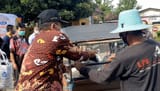 Salurkan Ribuan Paket Sembako, Bupati: BKK Lasem Mematuhi Instruksi Pemerintah