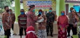 Sukses Bagikan 1500 Paket Sembako, Bupati Sarankan BKAD Sumber Beri Toleransi Peminjam