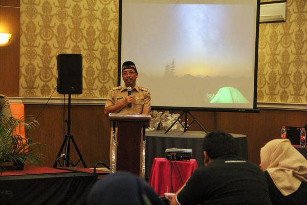 Bupati Mencari Lansia Sebatang Kara