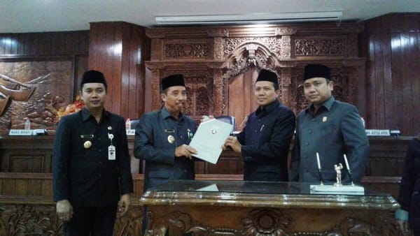 Raperda RPJMD Perubahan 2016-2021 Disahkan