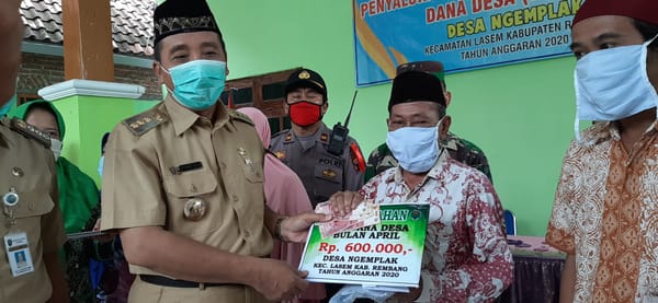 Enam Desa di Lasem Bagikan BLT