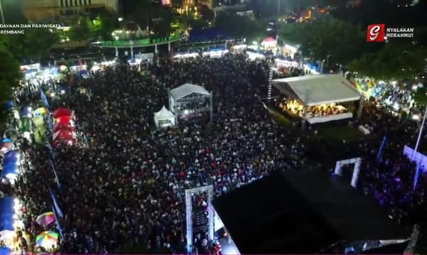 Thong Thong Lek, Tradisi Ramadan yang Meriah di Kabupaten Rembang