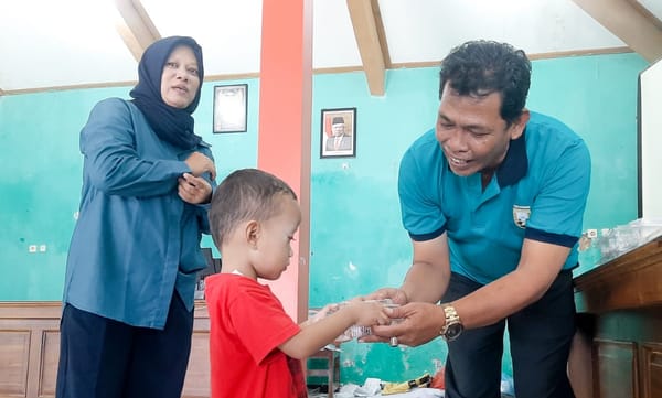 Intervensi Gizi di Rembang: Ribuan Balita dan Ibu Hamil TerlibatĀ Program PMT