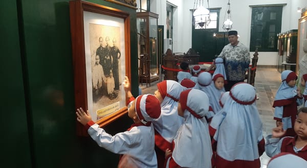 Ratusan Pelajar Padati Museum RA Kartini Rembang di Bulan April