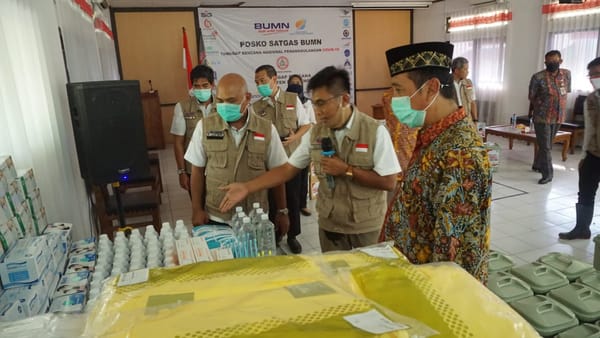 Bupati Resmikan Posko Satgas Bencana Covid-19 BUMN Yang Dipimpin Semen Gresik