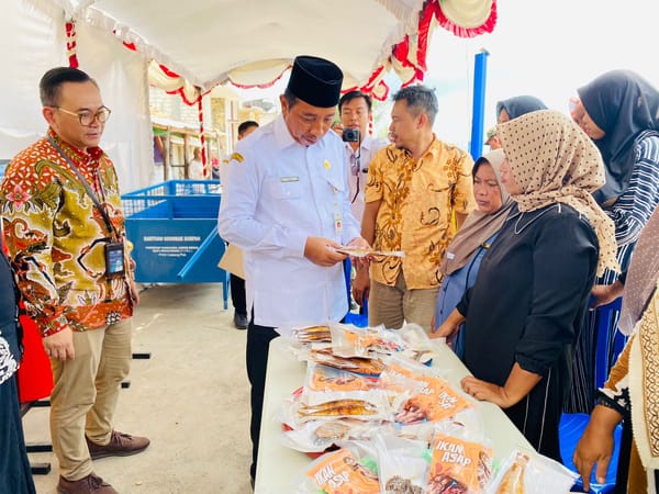 PNM dan Pemerintah Bantu Pengembangan Desa Sarangmeduro Sebagai Sentra Ikan Asap