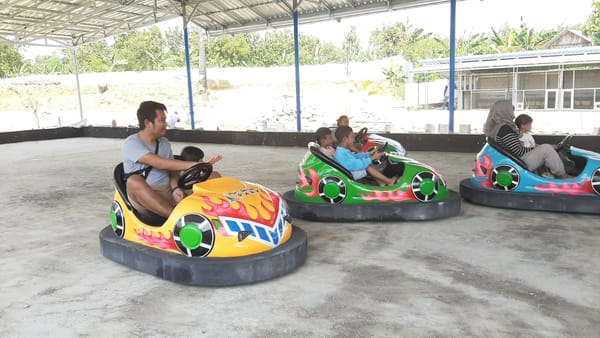 Puri Berlian Park, Wisata Alternatif Selain Pantai yang Ramai Dikunjungi