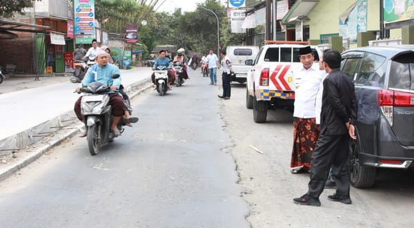 Bupati Rembang Tinjau Progres Pembangunan Jalan di Empat Titik, Sebut Hasilnya Memuaskan