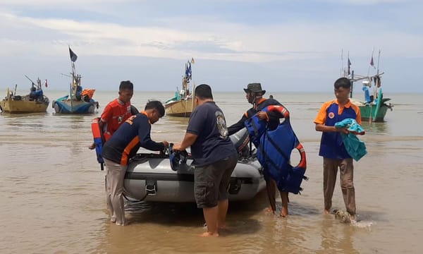 BPBD Kabupaten Rembang Terjunkan Tim untuk Pencarian Nelayan Pasar Banggi yang Hilang