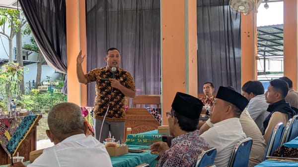 Ketua RT dan RW di Rembang Dapat Jaminan Sosial Ketenagakerjaan dari ADD