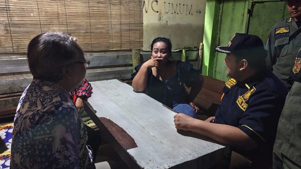 Pemkab Gelar Patroli Cafe Karaoke dan Warkop, Temukan Pelanggaran Jam Operasional Hingga Perizinan
