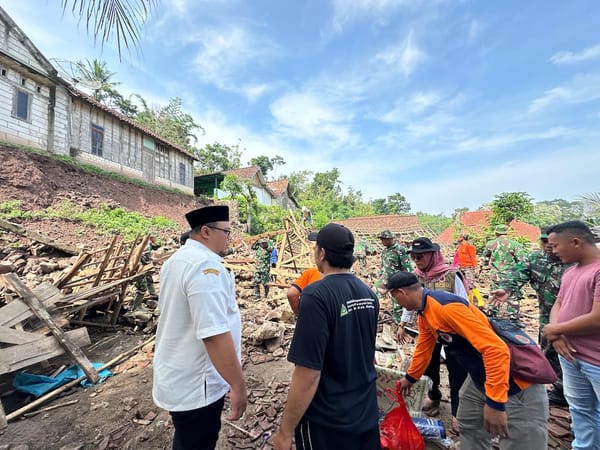 Longsor Timpa Rumah Warga, Wabup Hanies Langsung Tinjau ke Lokasi