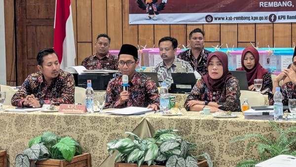 KPU Rembang : Tingkat Partisipasi Masyarakat Dalam Pilkada Melampaui Target
