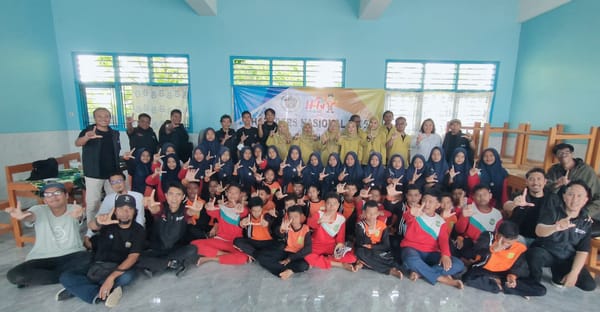PWI Rembang Gelar Baksos di Sekolah Pinggiran, Pemkab: Kegiatannya Bermanfaat dan Menyenangkan
